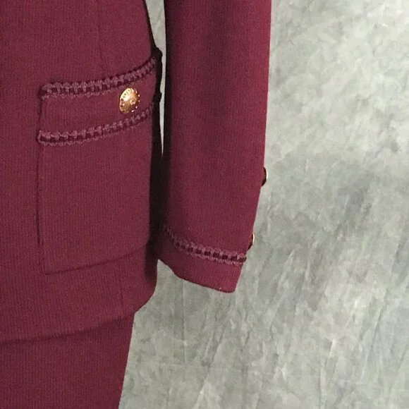 BEAUTIFUL st john collection knit burgundy jacket skirt suit size 10 12 - Picture 6 of 10